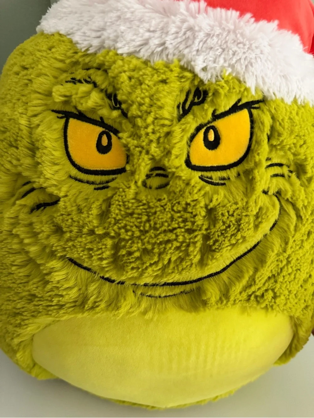 Squishmallows Fuzz-A-Mallows Grinch Green Plush with Santa Hat 2024
